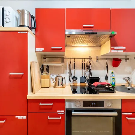 아파트 Der Zwergenbau *